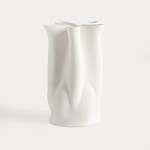 Smėlinė keraminė vaza Wavy, pagaminta 3D spausdinimo technologija, 18,4 cm skersmens ir 24,5 cm aukščio